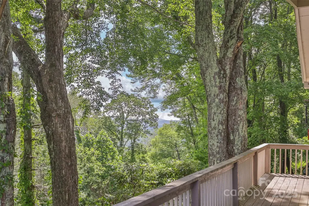 56 Faraway Drive Cullowhee NC 28723