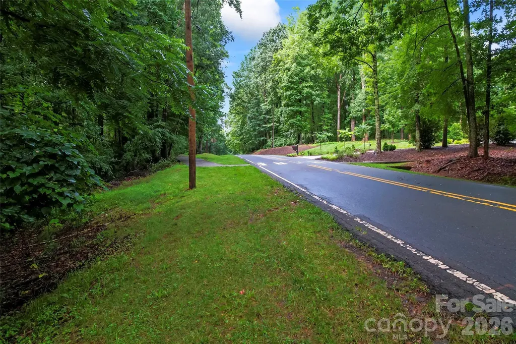 10717 Wildlife Road Charlotte NC 28278