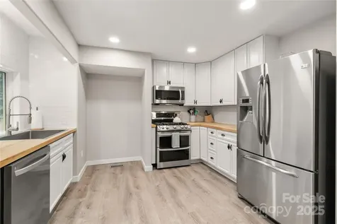 204 Terrys Gap Loop Road Fletcher NC 28732