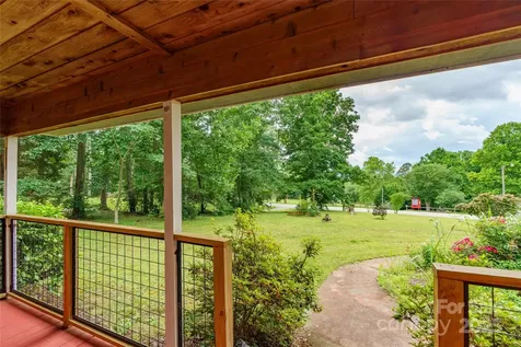 204 Terrys Gap Loop Road Fletcher NC 28732