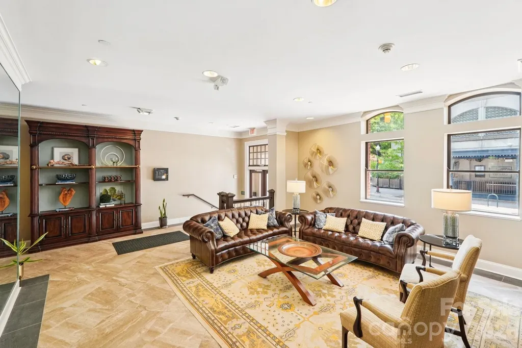 229 N Church Street Charlotte NC 28202