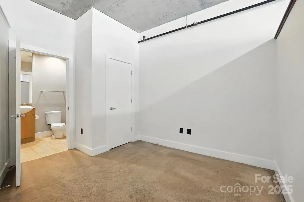 505 E 6th Street Charlotte NC 28202