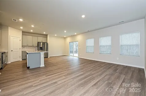 2130 Sunflower Circle Newton NC 28658