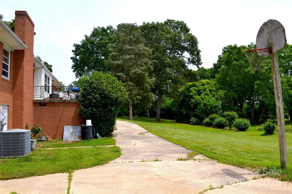 405 Wesley Heights Drive Albemarle NC 28001