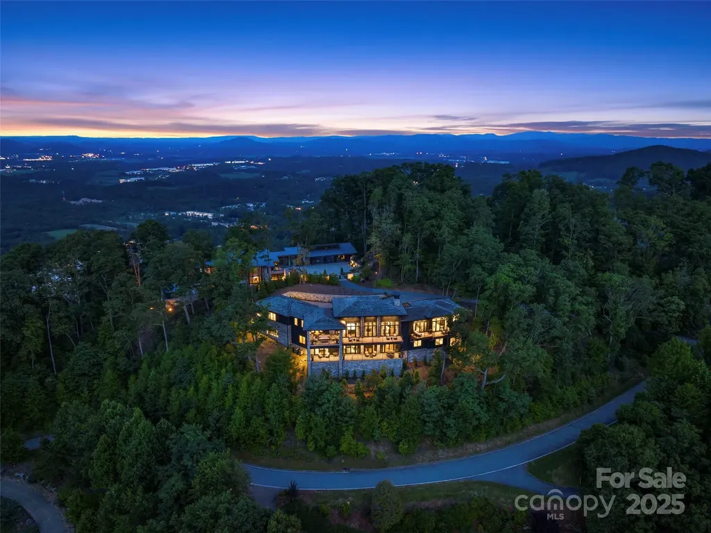 510 Cloud Top Way Arden NC 28704