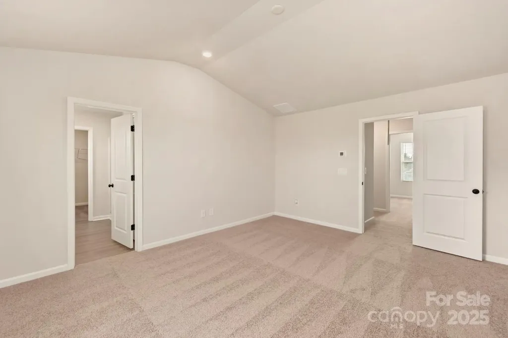 1059 Russell Drive Winston Salem NC 27127