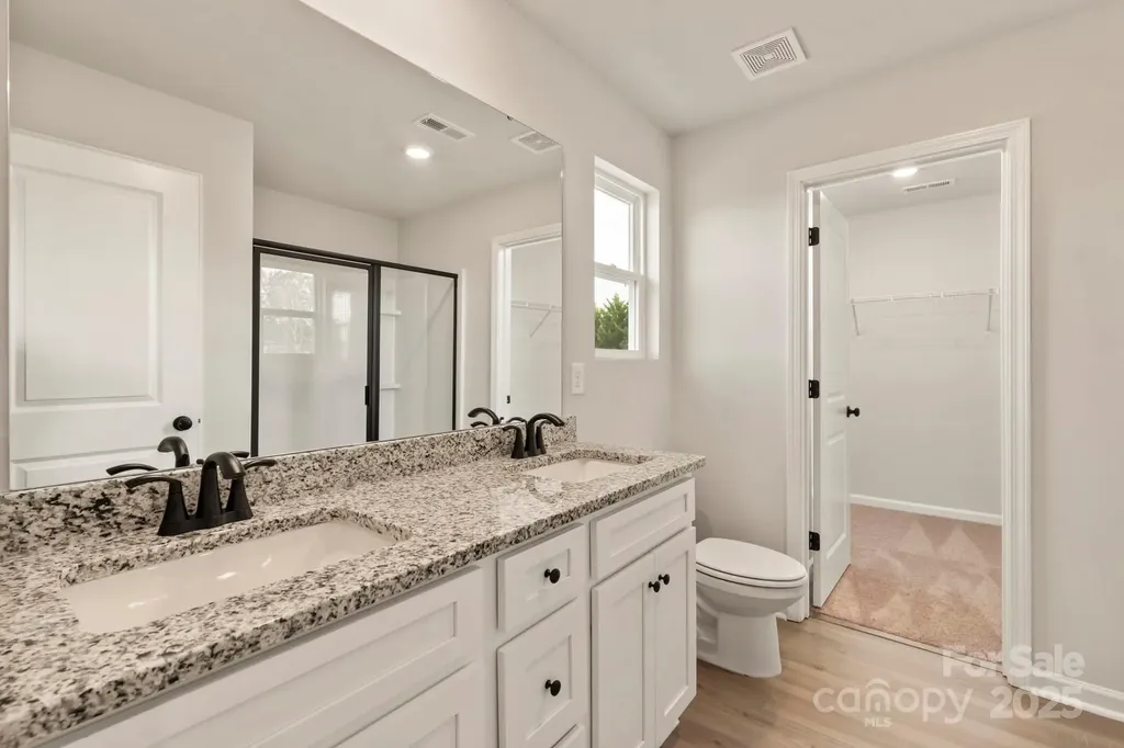 1059 Russell Drive Winston Salem NC 27127