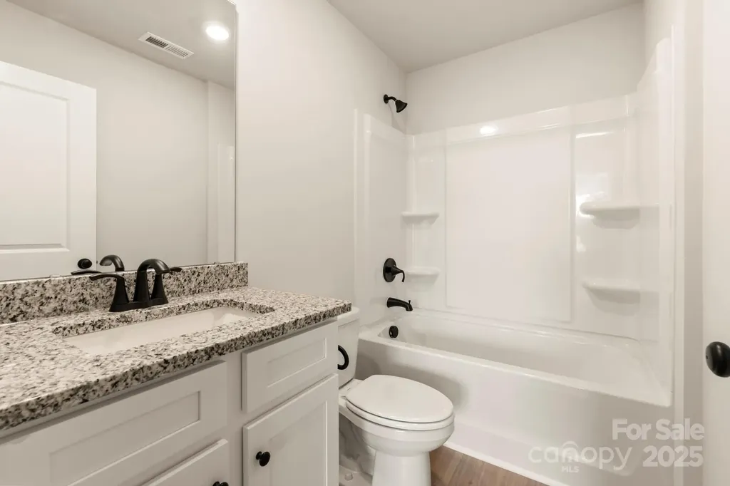1059 Russell Drive Winston Salem NC 27127