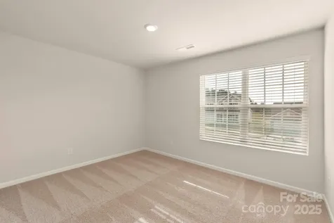 1059 Russell Drive Winston Salem NC 27127