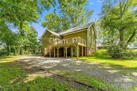 302 White Street Morganton NC 28655