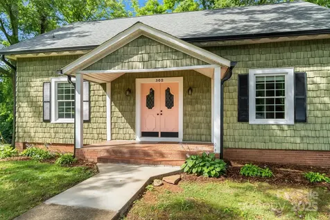 302 White Street Morganton NC 28655