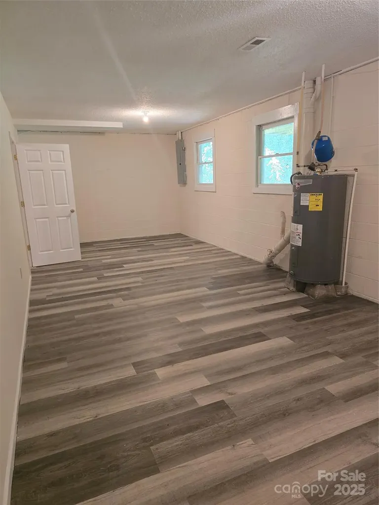 608 Sharon Drive Statesville NC 28625