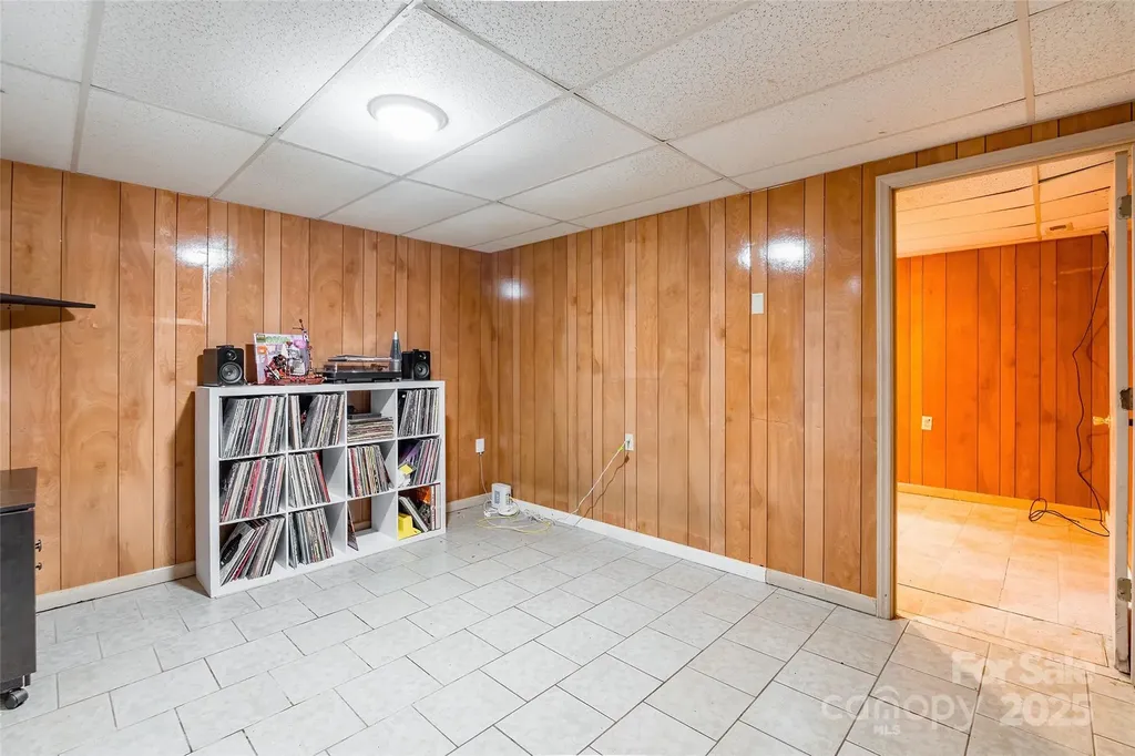 2675 Tablerock Road Lenoir NC 28645