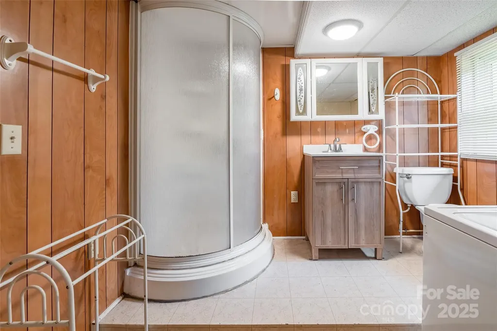 2675 Tablerock Road Lenoir NC 28645