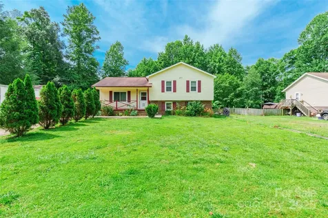 2675 Tablerock Road Lenoir NC 28645