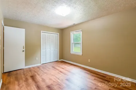 2675 Tablerock Road Lenoir NC 28645