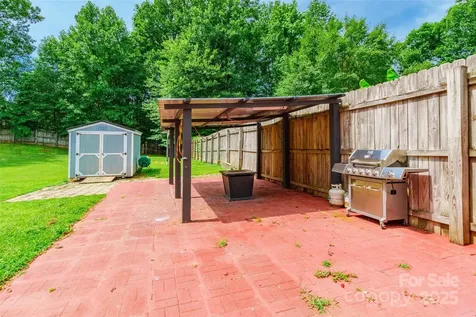 2675 Tablerock Road Lenoir NC 28645