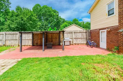 2675 Tablerock Road Lenoir NC 28645