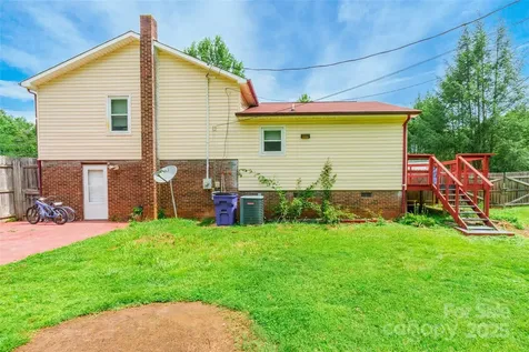 2675 Tablerock Road Lenoir NC 28645