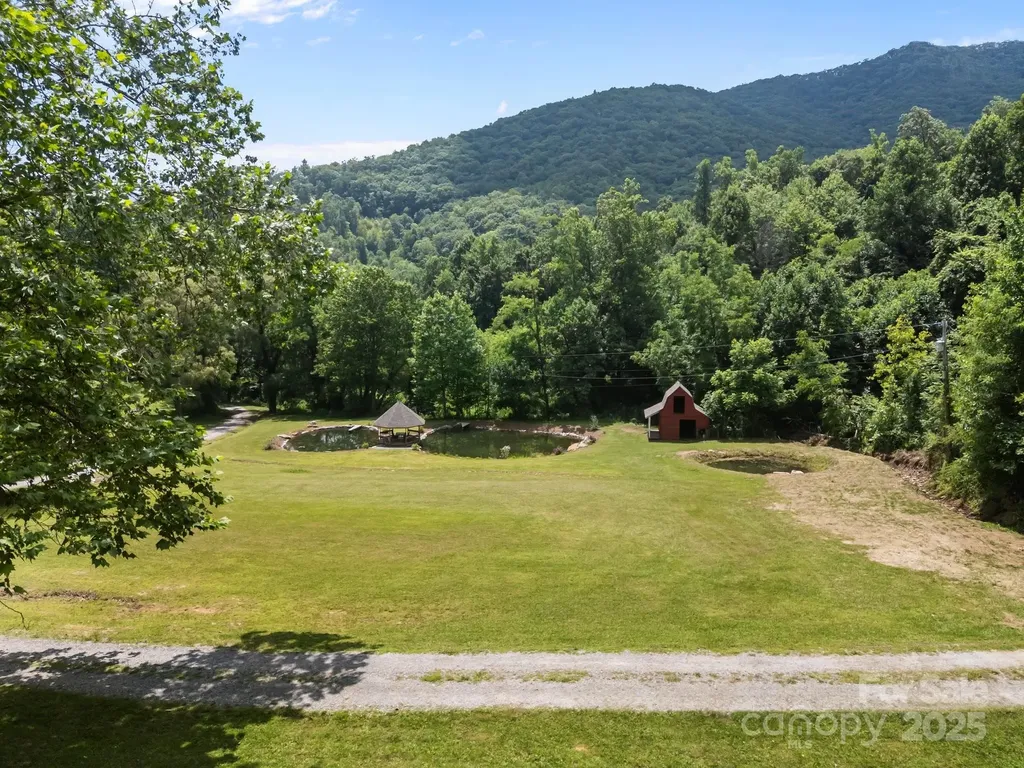235 Kinder Lane Canton NC 28716