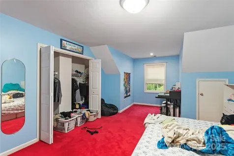 98 Choga Ridge Whittier NC 28789