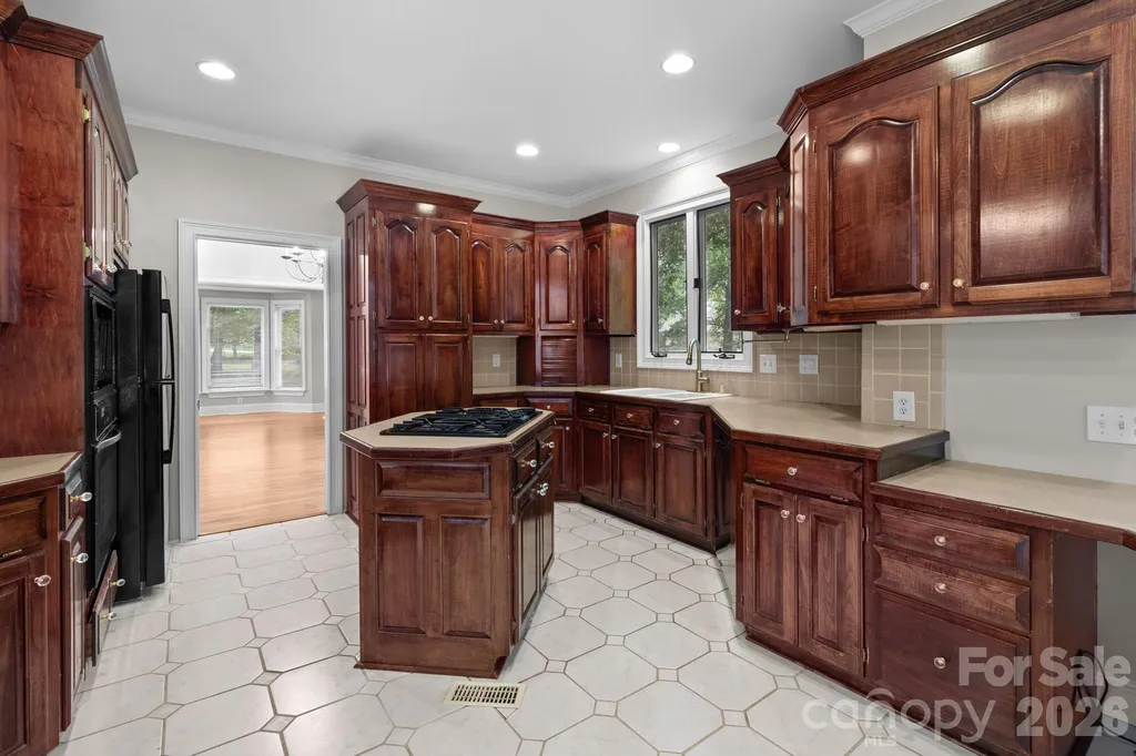 165 Futrell Landing New London NC 28127