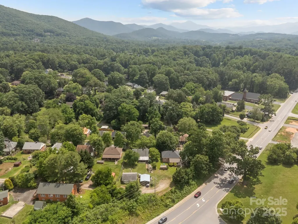2 Enka Orchard Street Candler NC 28715