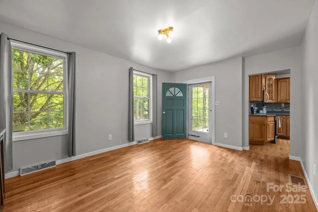 2 Enka Orchard Street Candler NC 28715