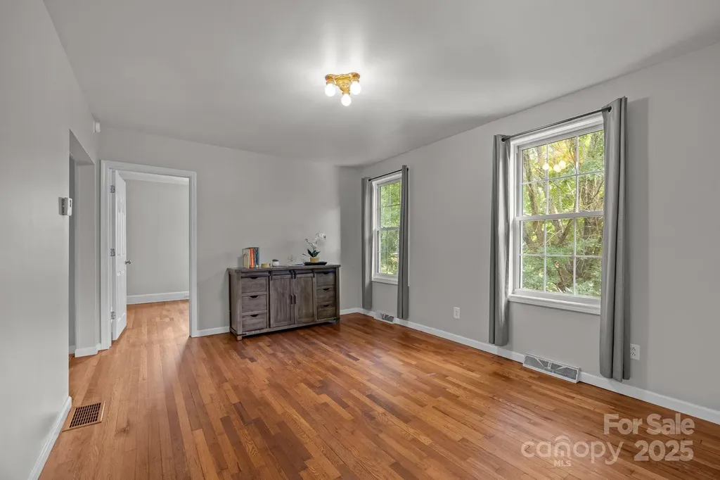 2 Enka Orchard Street Candler NC 28715