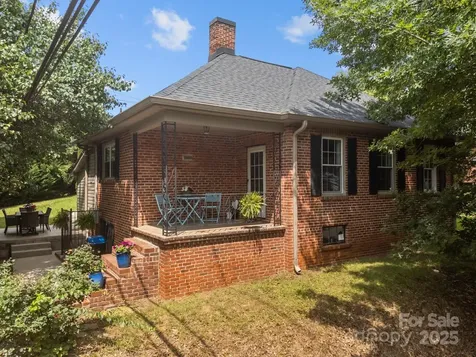 2 Enka Orchard Street Candler NC 28715