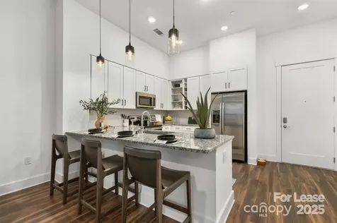 4220 Colony Plaza Drive Charlotte NC 28211