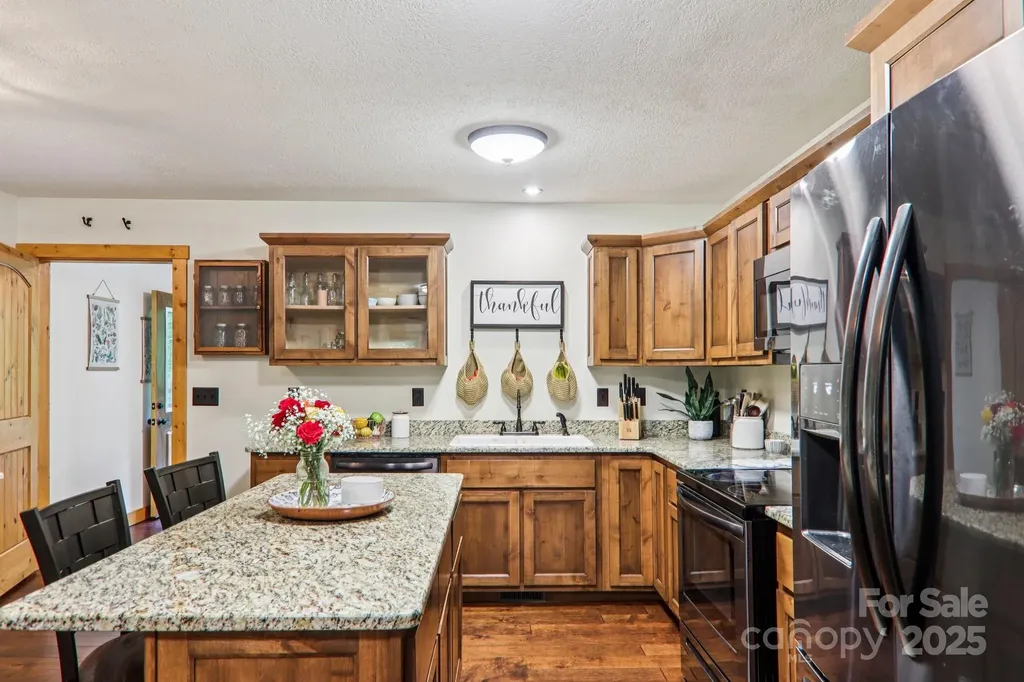 2171 Black Rock Road Cherokee NC 28719