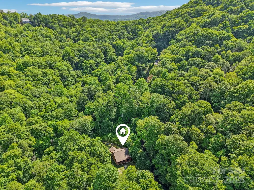 2171 Black Rock Road Cherokee NC 28719