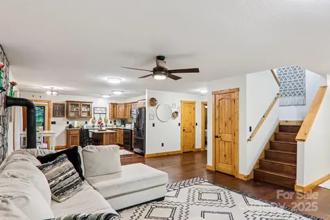 2171 Black Rock Road Cherokee NC 28719