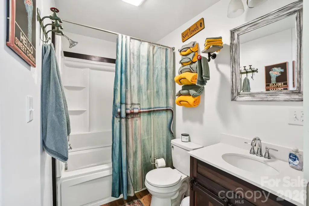 19 Lockman Road Maggie Valley NC 28751