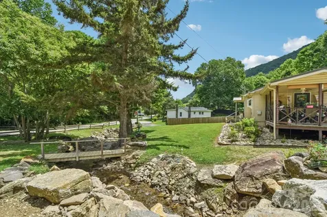 19 Lockman Road Maggie Valley NC 28751