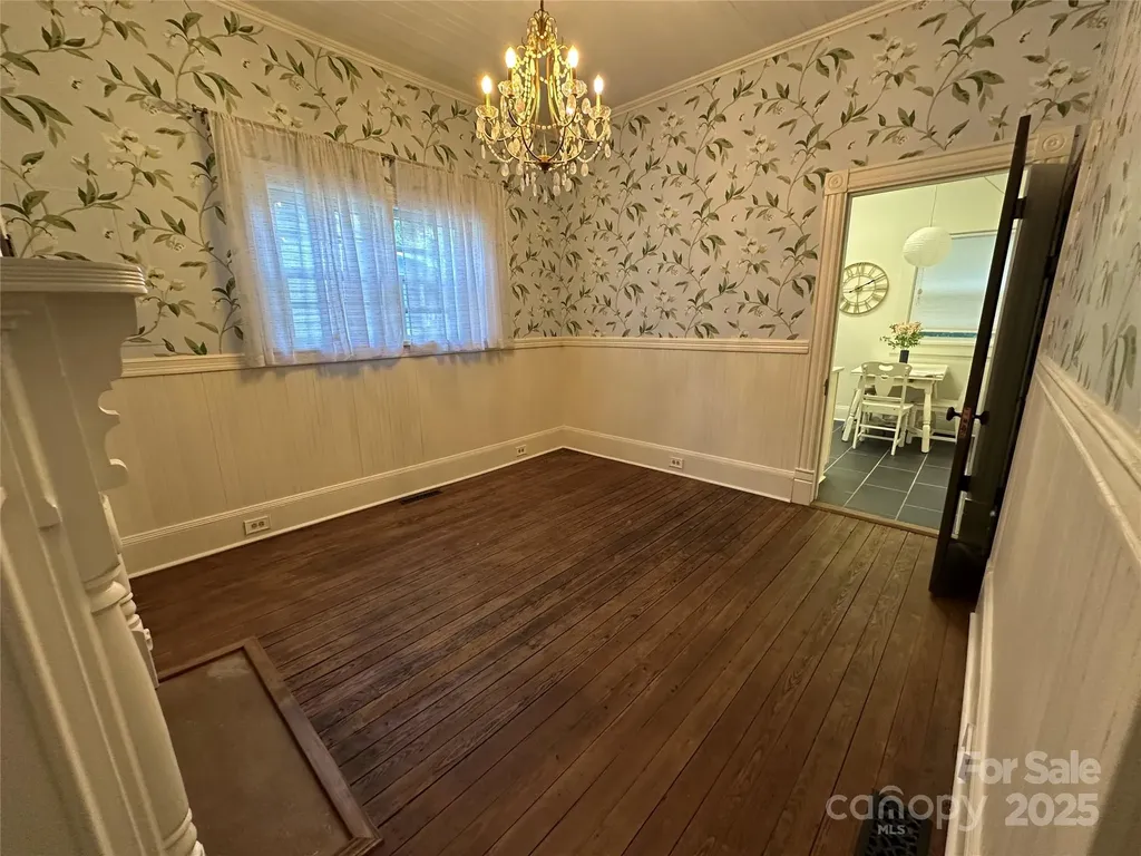 115 E Steele Street Salisbury NC 28144