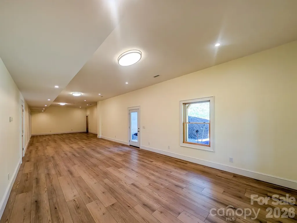 338 Majestic Mountain Drive Burnsville NC 28714