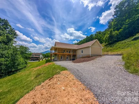 338 Majestic Mountain Drive Burnsville NC 28714