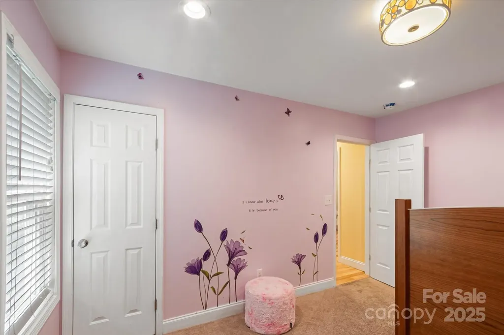 40 Alabama Avenue Marion NC 28752
