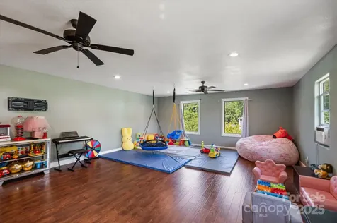 40 Alabama Avenue Marion NC 28752