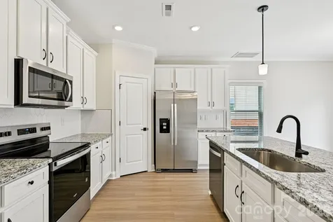 109 Rills Crossing Way Troutman NC 28166