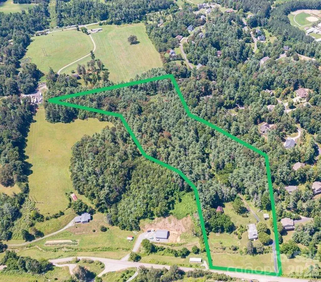 160 Mclean Road Weaverville NC 28787