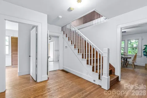 160 Mclean Road Weaverville NC 28787