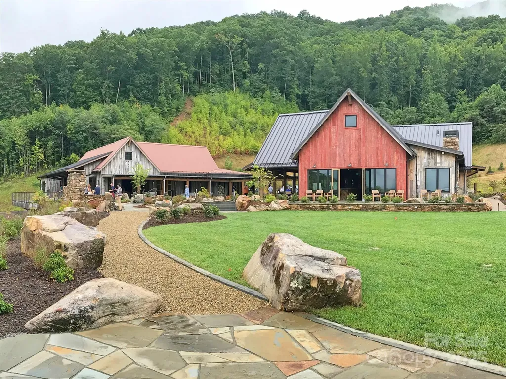 23 (#1) Lodestone Drive Sylva NC 28779