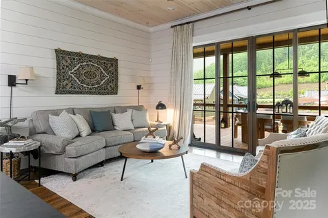 23 (#1) Lodestone Drive Sylva NC 28779