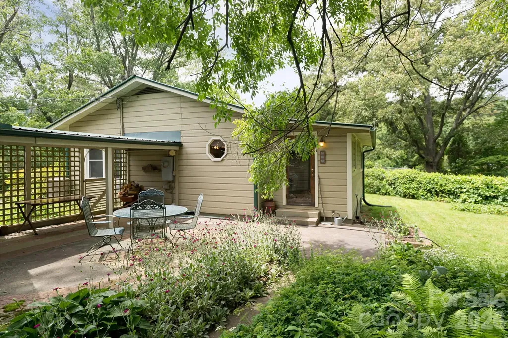 75 Cisco Road Asheville NC 28805