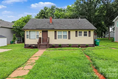 202 S Pinchback Avenue Bessemer City NC 28016