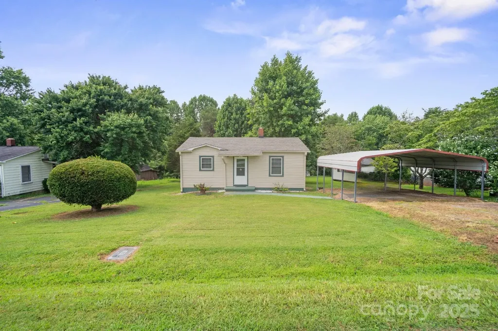 2321 Cline Street Statesville NC 28677