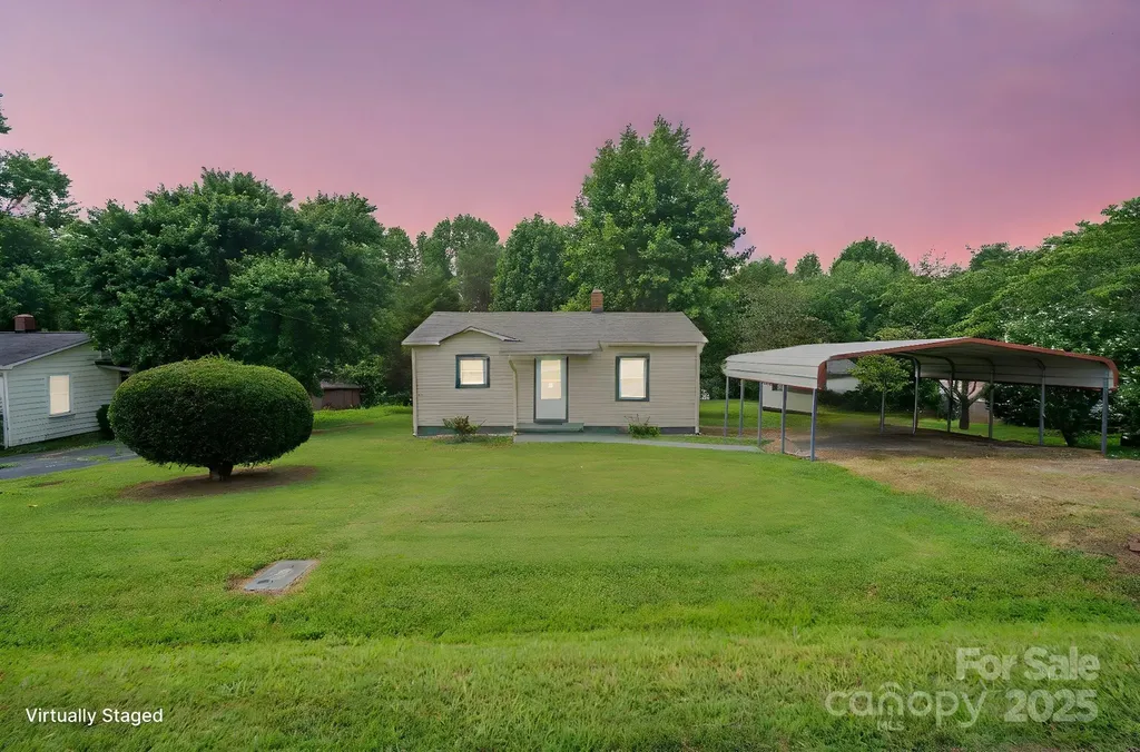 2321 Cline Street Statesville NC 28677